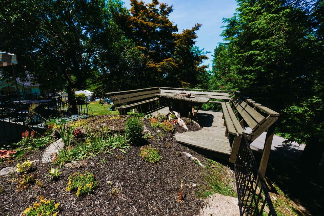 Rainbow Mountain Resort - Lgbtq Friendly East Stroudsburg Exteriör bild