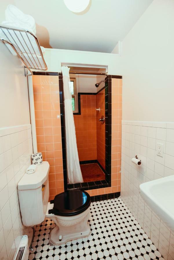 Rainbow Mountain Resort - Lgbtq Friendly East Stroudsburg Exteriör bild
